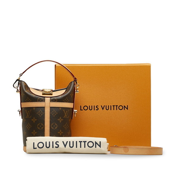 Louis Vuitton Handbags - Louis Vuitton Monogram Duffle Bag  Leather Handbag M43587 in Excellent condition